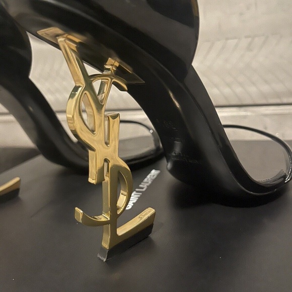 YVES SAINT LAURENT BLACK OPYUM 110 HEEL ANKLE STRAP IN PATENT LEATHER - Picture 12 of 16